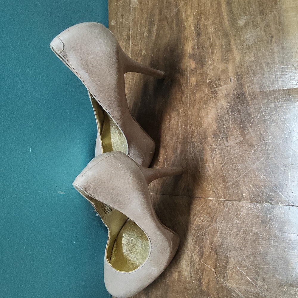 Zigisoho Heels - image 4